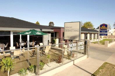 The Wyndhamere Motel 4*